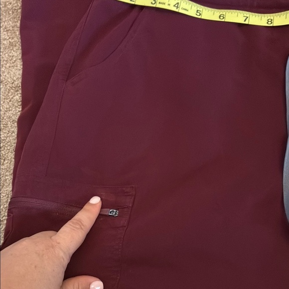 Figs Purple Pants size L - Picture 4 of 7